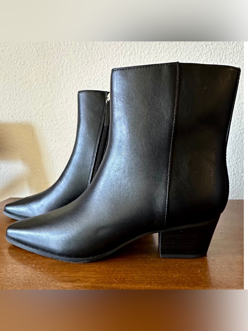 Old Navy | Classic Black Ankle Boots - Women's Leather Zip Booties